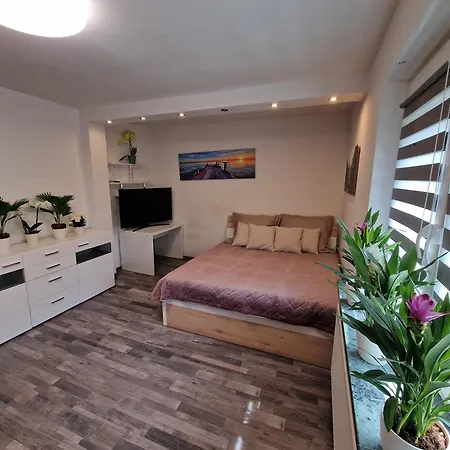 Privatunterkunft Near Red Bull Ring With Garten